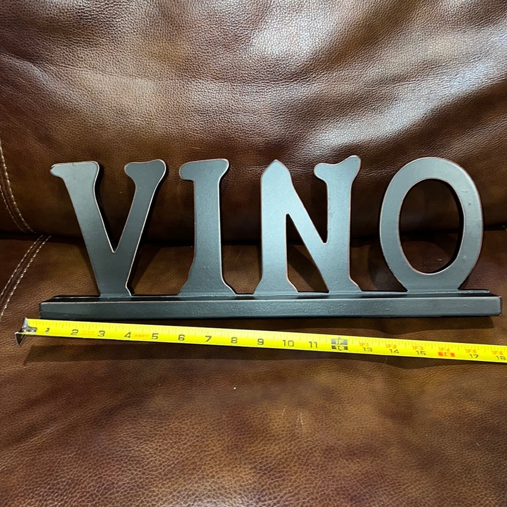 VINO sign, can sit or hang. EUC
